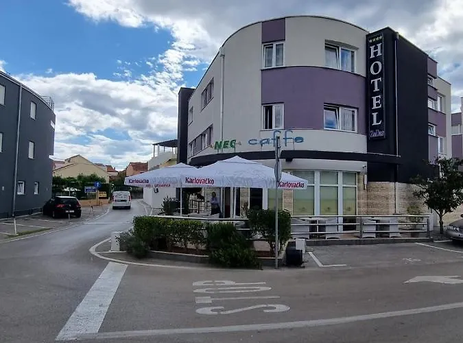 Nikos Apartmán Zadar