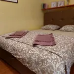 Nikos *
